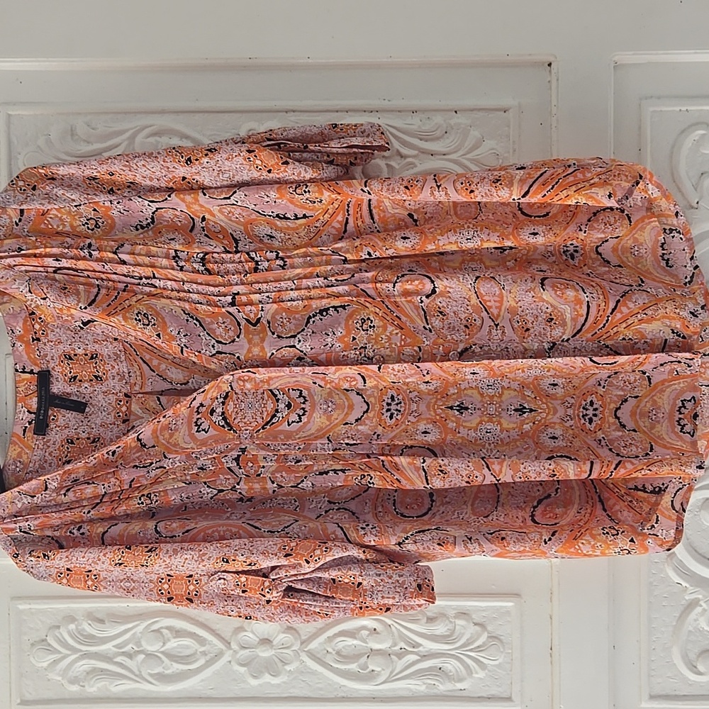 BCBG Printed Button Down Size Small